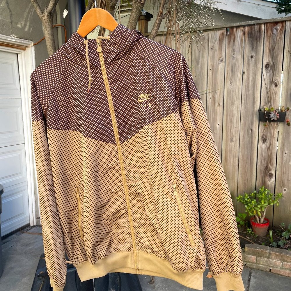 Nike Windbreaker nike zip up windbreaker